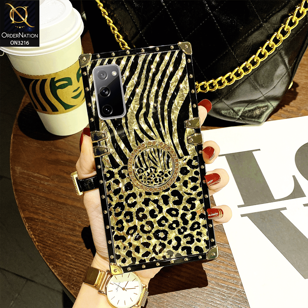 Samsung Galaxy S20 FE Cover - Design 1 - Trendy Stripes Pattern Golden Square Case With Matching Bling Ring Holder
