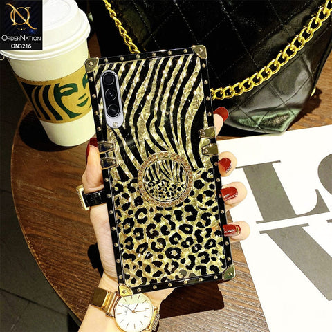 Samsung Galaxy A50 Cover - Design 1 - Trendy Stripes Pattern Golden Square Case With Matching Bling Ring Holder