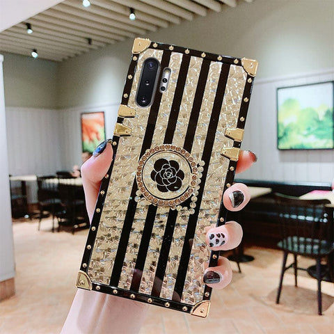 Samsung Galaxy Note 10 Plus Cover - Design 2 - 3D illusion Gold Flowers Soft Trunk Case With Ring Holder