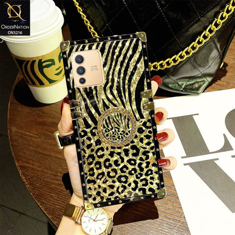 Vivo V23 5G Cover - Design1 - Trendy Stripes Pattern Golden Square Case With Matching Bling Ring Holder